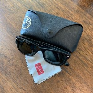 Ray Ban New Wayfarer Polarized Sunglasses